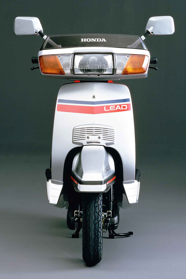 Tiền bối của dòng xe ninja honda lead 125 ra đời vào năm 1982 trông như thế nào - 5