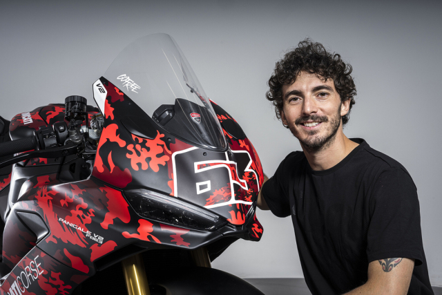 Trinh lang Ducati Panigale V2 MM93 FB63 Khi dam me duong dua mang dau an hai huyen thoai - 36