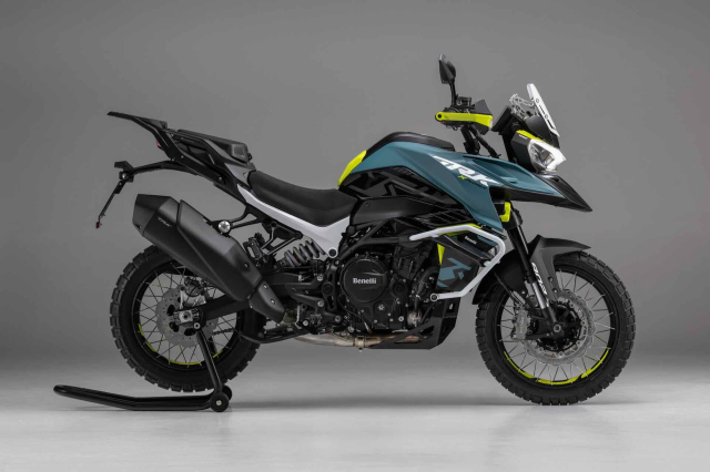 TRK 902 Xplorer ra mat tai EICMA cuoc phieu luu theo phong cach Benelli - 9