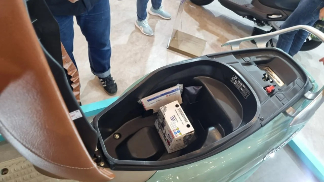 Từng bị chê suzuki access 125 lại bán chạy bất ngờ tại indonesia - chuyện gì đang xảy ra - 13