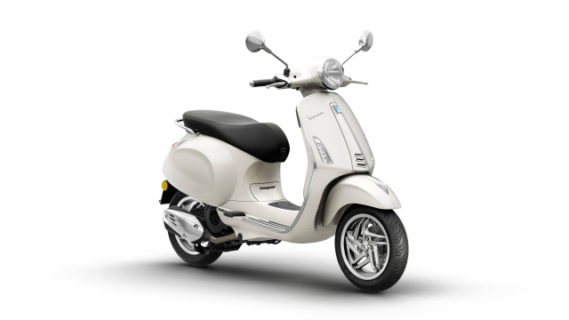 Vespa gioi thieu bo doi Primavera 2026 va Sprint S 2026 duoc thiet ke lai tai EICMA - 11