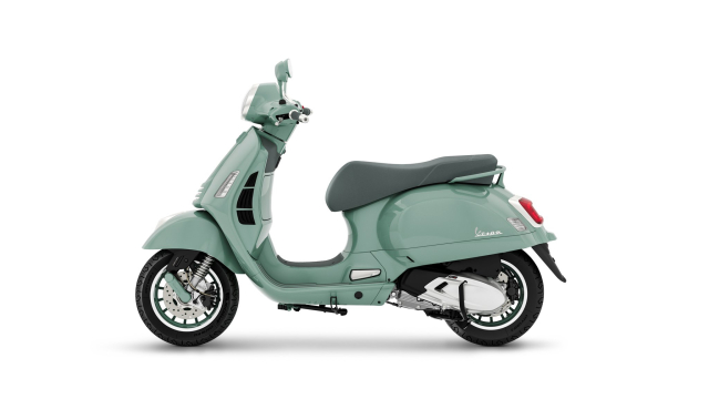 Vespa trinh lang Primavera 80th va GTS 80th day noi bat voi mau Verde Pastello dac biet - 5