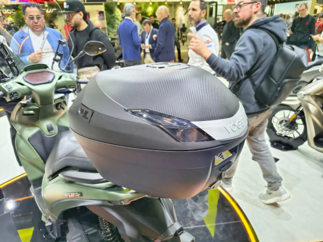 Voge SR16 Air Doi thu tiem nang cua SH Mode thiet ke Chau Au trang bi vuot troi phan khuc - 15