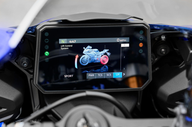 Yamaha R7 2026 Supersport co trung nang cap toan dien dep hon thong minh hon - 6