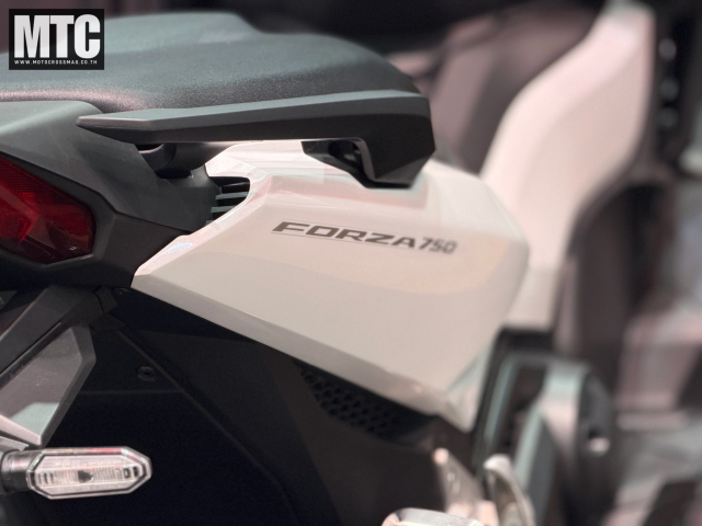 Cận cảnh honda forza 750 2026 thiết kế mới công nghệ nhiều hơn - 12