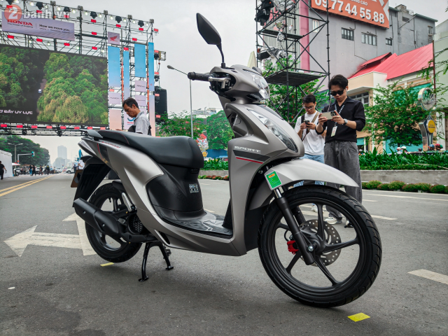 Cận cảnh honda vision 2026 vừa ra mắt tại honda thanks day với giá bán không đổi - 9