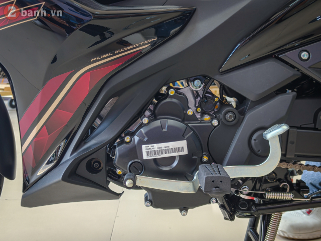 Can canh Yamaha 135LC Fi SE 2025 phien ban dac biet voi sac Do Titan vua do bo nuoc ta - 37
