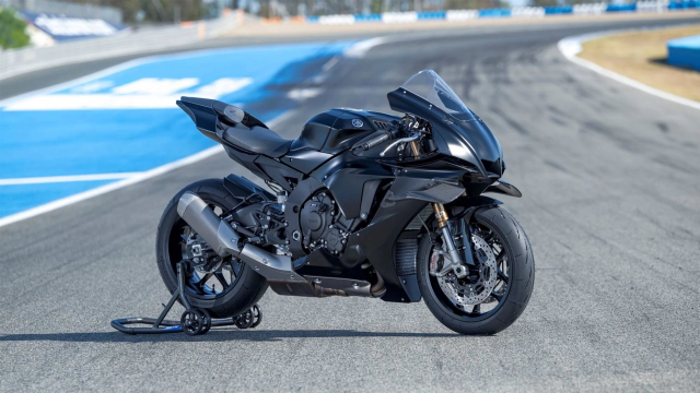 Động cơ 4 xy-lanh thẳng hàng của yamaha đã khép lại trong motogp thì xe đường phố sẽ đi về đâu - 4