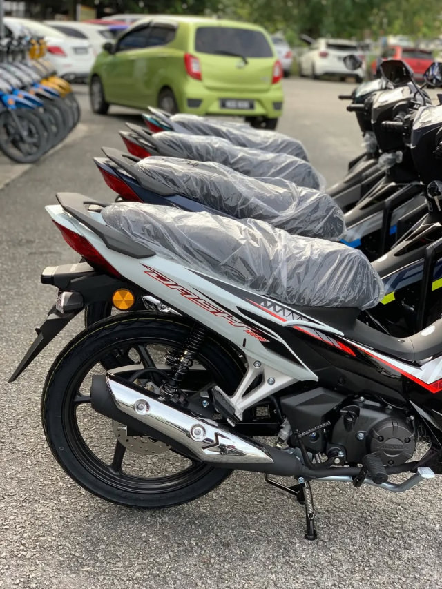 Hình ảnh thực tế của honda dash 125 2026 vừa lên kệ với 4 màu sắc mới - 10