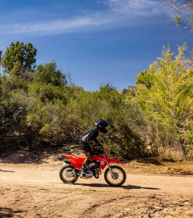 Honda ra mắt bộ ba crf 2026 - cánh cửa dẫn đến thế giới off-road - 4