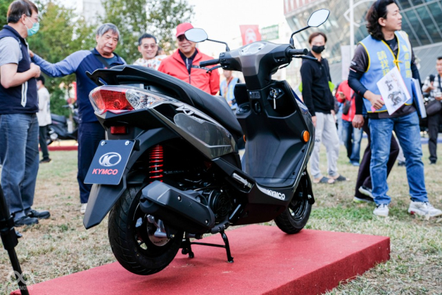 Kymco k1 sport special edition ra mắt phanh đĩa kép màn hình lcd cốp to hơn lead và giá cực tốt - 9