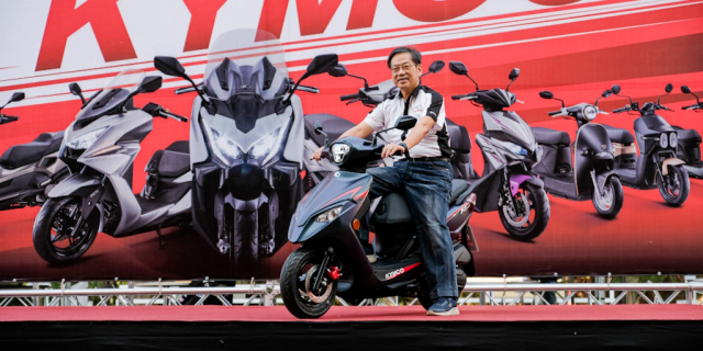 Kymco k1 sport special edition ra mắt phanh đĩa kép màn hình lcd cốp to hơn lead và giá cực tốt - 12
