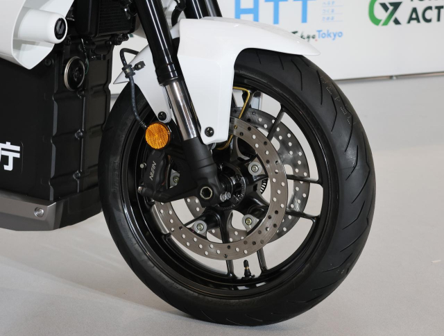 Siêu mô tô điện honda wn7 ra mắt phiên bản xe cảnh sát tại nhật bản - 19