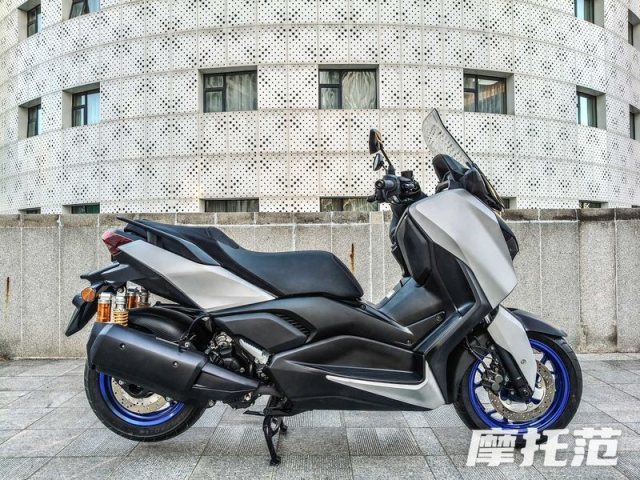 Thần long thái châu ra mắt bản sao của xmax 300 có giá bán ngang ngửa honda sh160i - 3