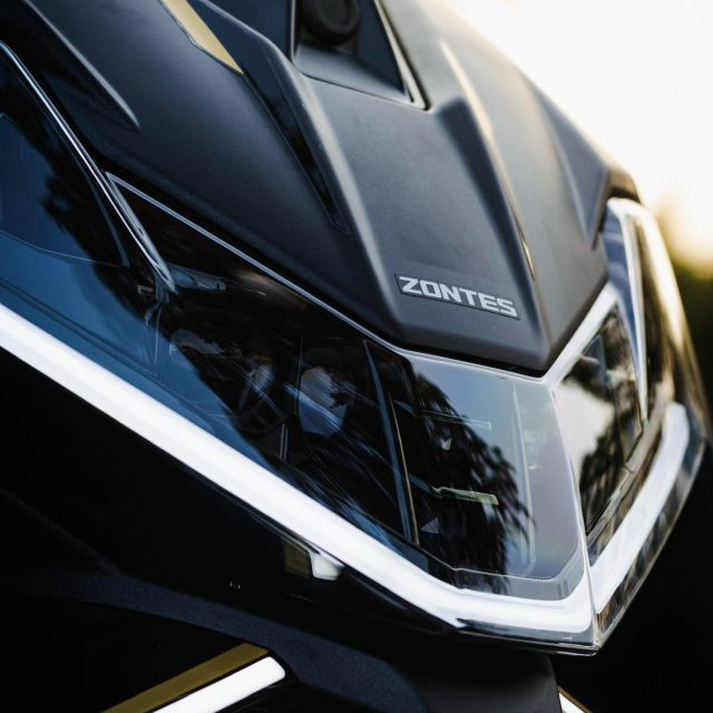 Zontes 150X Nha vua moi trong phan khuc xe tay ga the thao sap duoc ra mat