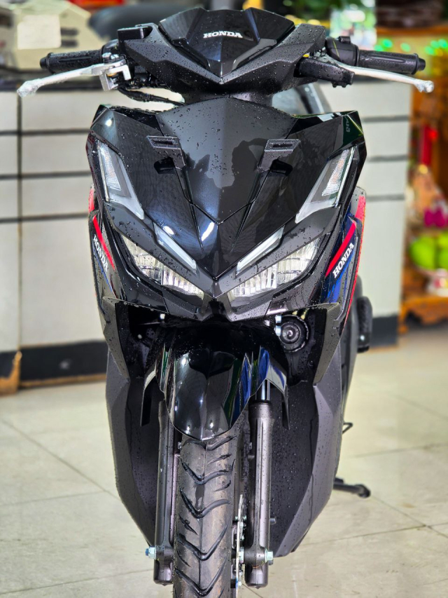 Hình ảnh thực tế của honda vario 125 2026 tại các đại lý ở nước ta được chốt giá từ 448 triệu đồng - 5