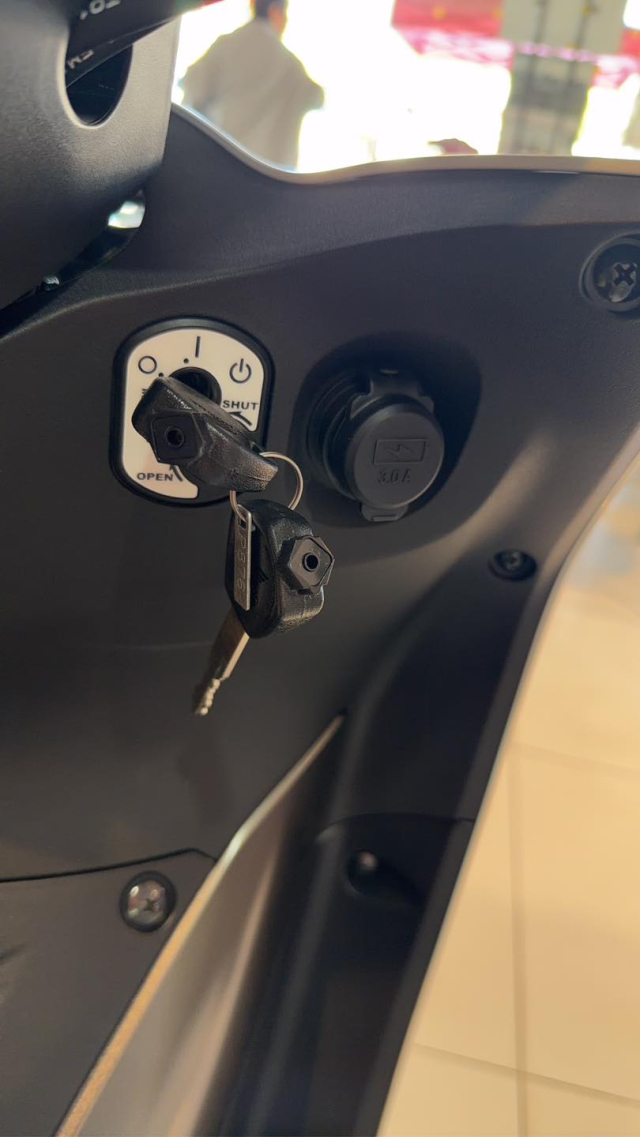 Hinh anh thuc te cua Honda Wave 110 2026 nhanh chong len ke tai cac dai ly - 5