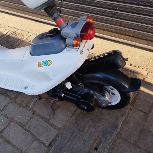 Hồi ức 2 bánh - khám phá honda zook 1990 chiếc xe ga như ván trượt và tư duy điên rồ rất honda - 6