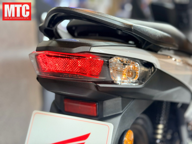 Honda Wave 110 2026 hoan toan moi ra mat voi 4 phien ban them nhieu trang bi dang tien - 13