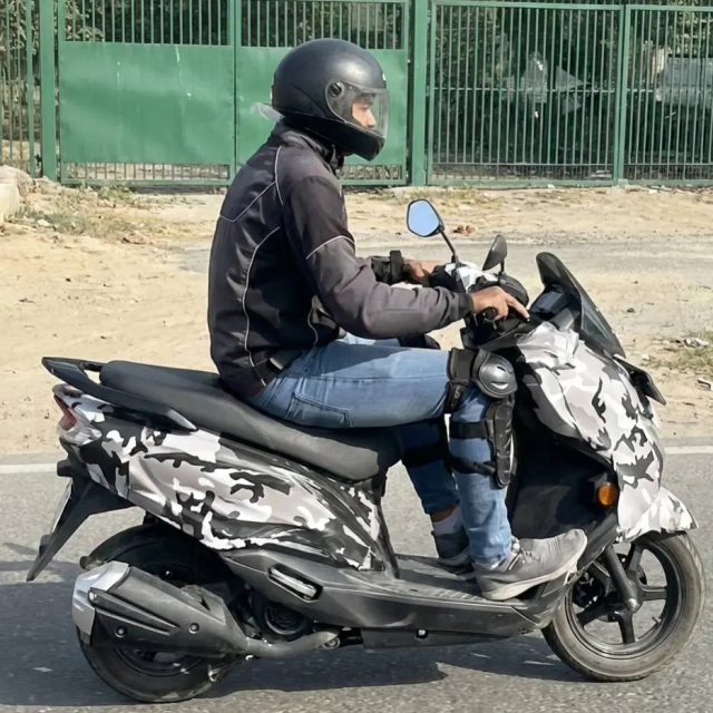 Suzuki burgman street 125 thế hệ mới lộ diện vẫn xác to - bánh nhỏ vậy có gì mới đáng chờ đợi - 5