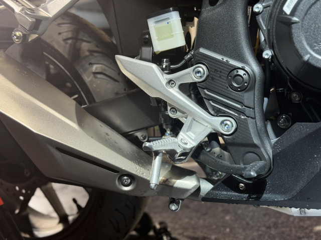 Cận cảnh cbr500r 2026 e-clutch vừa ra mắt thị trường đông nam á với giá chỉ 168 triệu đồng - 14