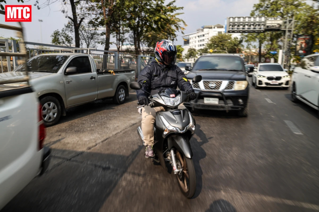 Đánh giá honda wave 125 2026 từ reviewer nước bạn - ấn tượng ở hệ thống phanh cbs mới - 2