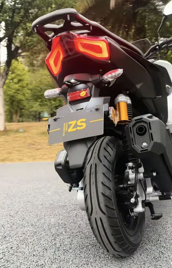 Khám phá zonsen 150 adv falcon vừa ra mắt với cấu hình dễ dàng gạt giò honda adv160 - 5