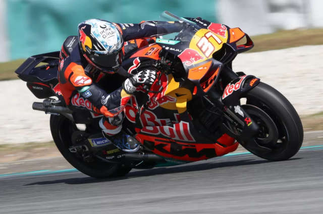 Test motogp sepang ngày 1 marc marquez vẫn là ông kẹ quartararo ngã đau nhưng chưa gục - 8