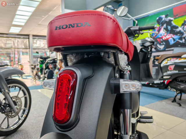 Cận cảnh 3 phiên bản màu mới của honda super cub c125 2026 bản nhập thái vừa về việt nam - 22