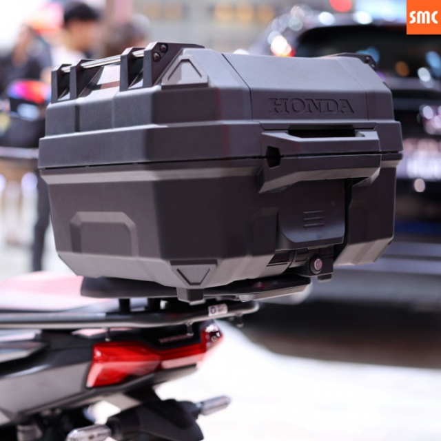 Can canh Honda ADV160 phien ban Smart Tourer Edition vua ra mat voi gia khoang 79 trieu dong - 5