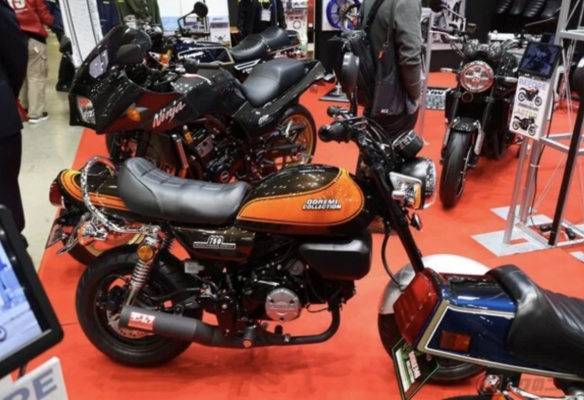 Biến honda monkey 125 thành kawasaki z2 - 2
