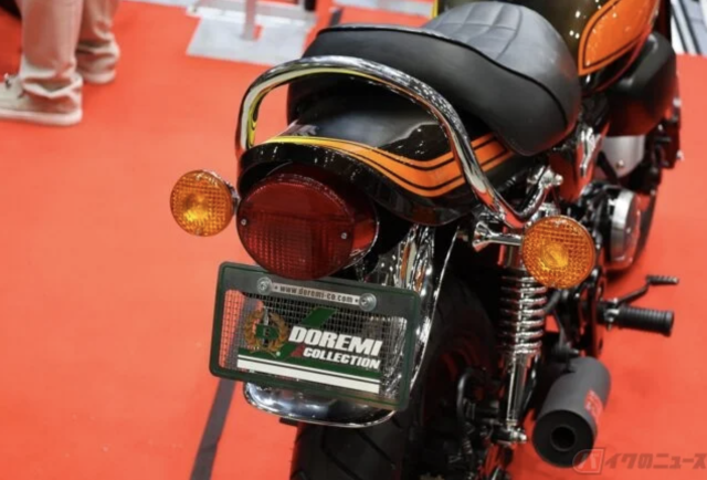 Biến honda monkey 125 thành kawasaki z2 - 10