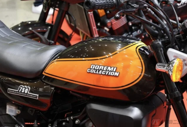 Biến honda monkey 125 thành kawasaki z2 - 5