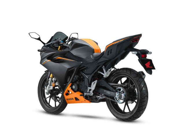 Honda CBR150R 2026 ra mat ban Stealth Black moi Dien mao ngau hon gia chi 77 trieu dong - 5