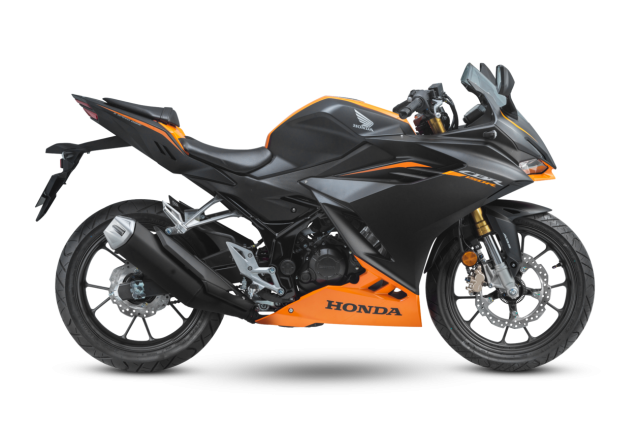 Honda CBR150R 2026 ra mat ban Stealth Black moi Dien mao ngau hon gia chi 77 trieu dong - 11