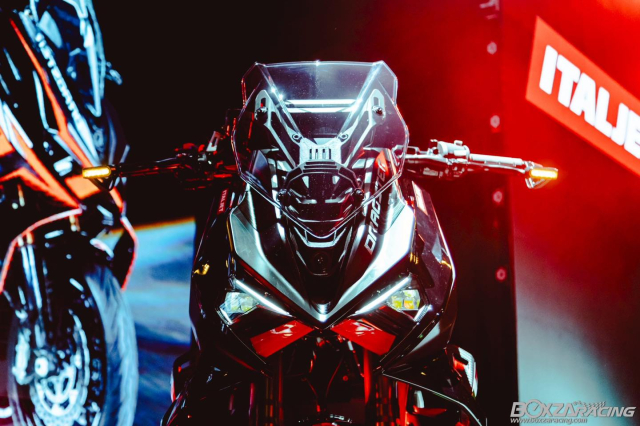 Sieu pham xe ga danh cho gioi suu tam Italjet Dragster 700 Twin dang tren duong ve Viet Nam - 5