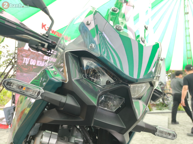 Can canh Kawasaki KLE 500 vua ra mat o nuoc ta voi 2 phien ban voi gia ban rat canh tranh - 7