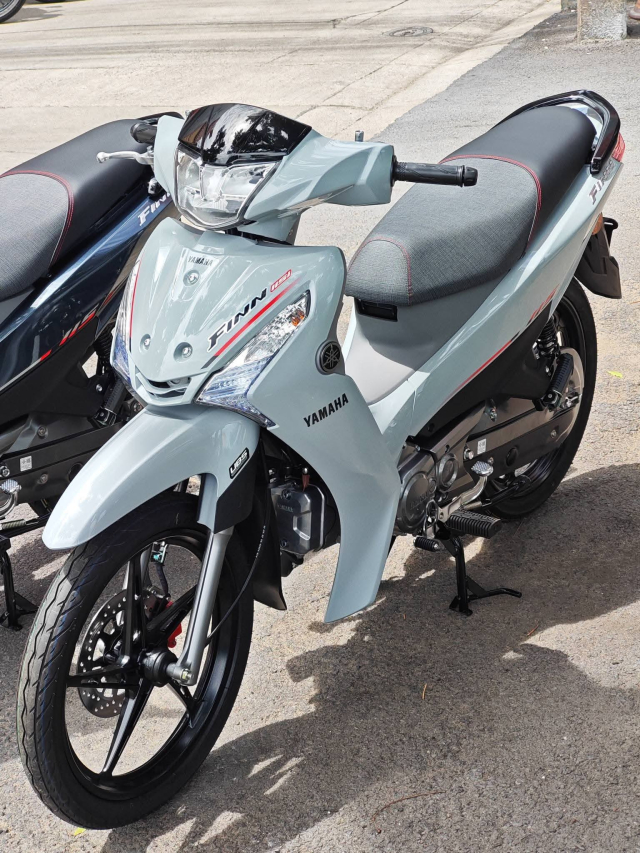 Hinh anh thuc te Yamaha Finn 2026 vua ve dai ly Xe so lot xac ca ve giao dien va trang bi - 7