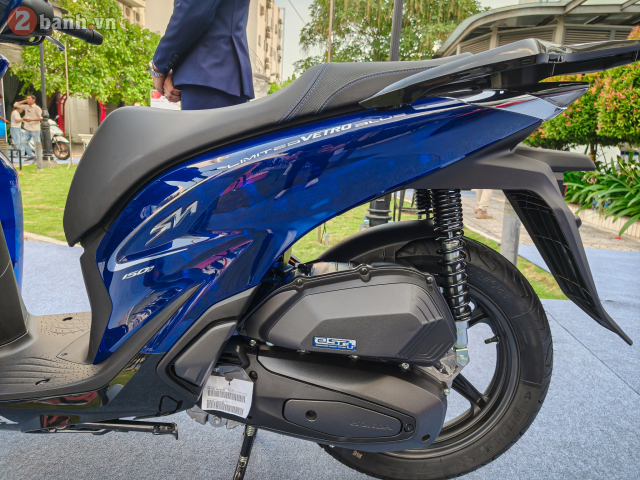 Honda SH150i Vetro Blue 2026 ve Viet Nam gia hon 200 trieu dong Vi sao dan choi xe van xuong tien - 10