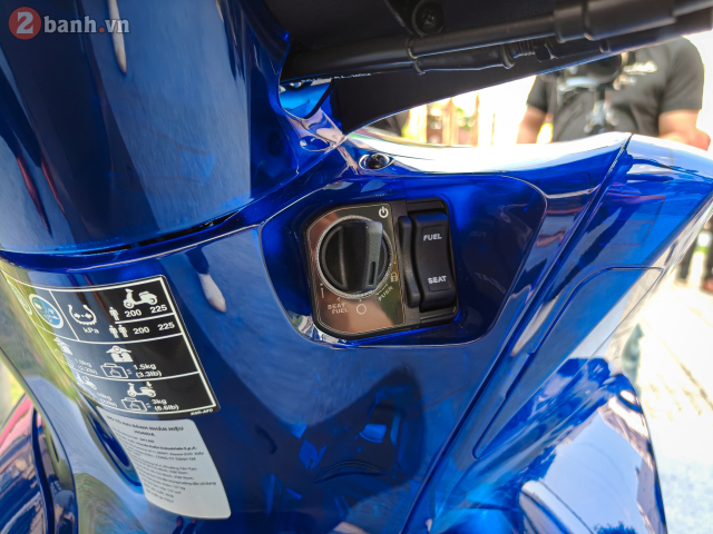 Honda SH150i Vetro Blue 2026 ve Viet Nam gia hon 200 trieu dong Vi sao dan choi xe van xuong tien - 21