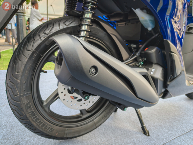 Honda SH150i Vetro Blue 2026 ve Viet Nam gia hon 200 trieu dong Vi sao dan choi xe van xuong tien - 22