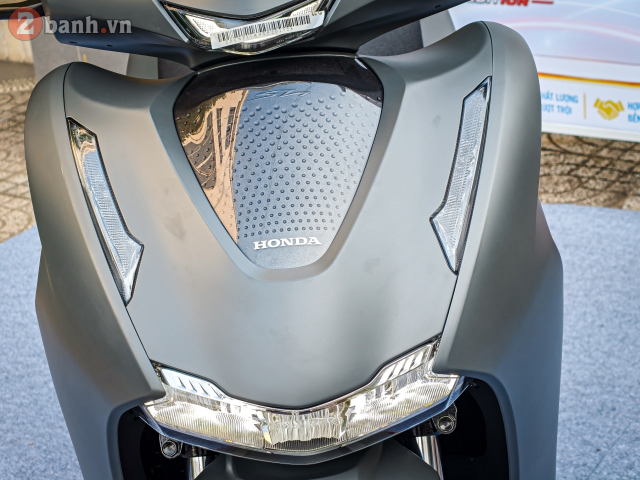 Honda SH350i 2026 nhap Y vua ra mat o nuoc ta voi gia ban cao hon gap doi so voi ban trong nuoc - 13