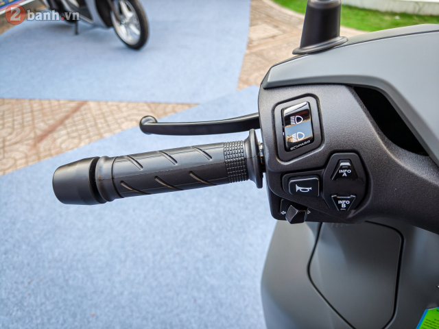 Honda SH350i 2026 nhap Y vua ra mat o nuoc ta voi gia ban cao hon gap doi so voi ban trong nuoc - 17