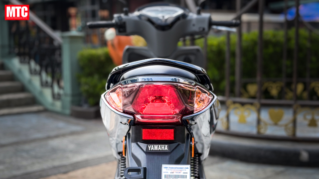 Yamaha Finn 2026 lot xac voi 7 nang cap dang tien co gia ban quy doi tu 325 trieu dong - 5