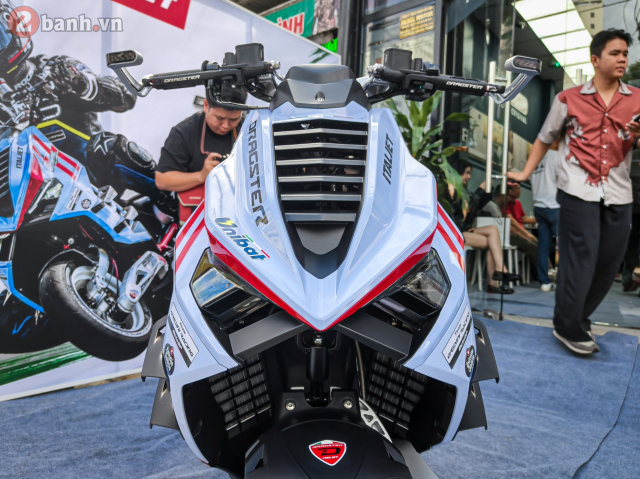 Italjet Dragster 300 Gresini Edition về Việt Nam: Gi&aacute; 225 triệu đồng, chỉ  c&oacute; 40 chiếc cho d&acirc;n m&ecirc; xe | 2banh.vn