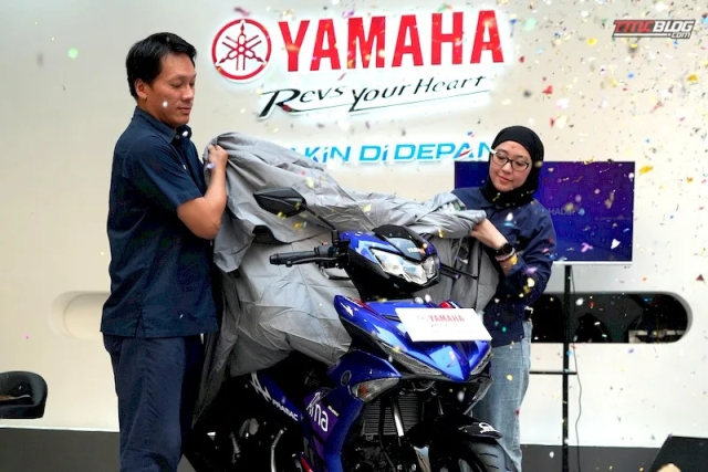 Yamaha bat ngo tung MX King 150 Prima Pramac Livery voi so luong gioi han chi 2000 chiec - 4