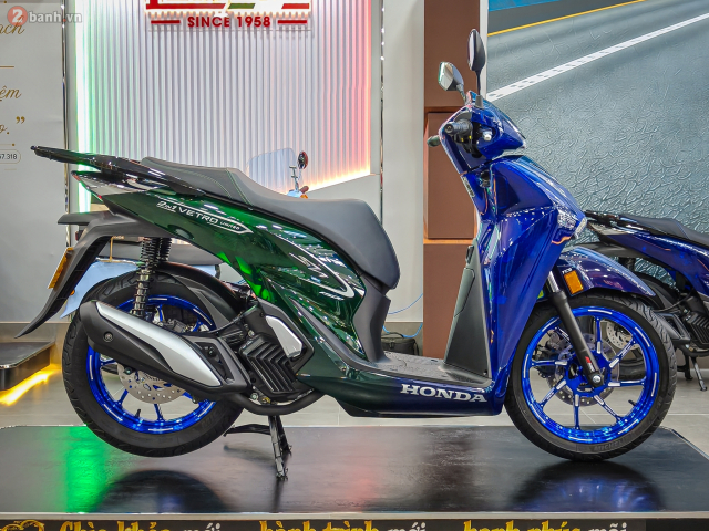 Honda ra mat SH150i Italy Super Vetro 2 IN 1 so luong 200 xe moi mau chi danh rieng cho Viet Nam - 8