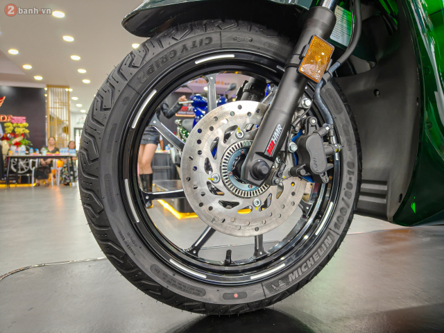 Honda ra mat SH150i Italy Super Vetro 2 IN 1 so luong 200 xe moi mau chi danh rieng cho Viet Nam - 26