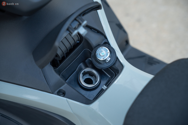 Kymco SkyTown 150 ra mat Viet Nam Xe ga 150cc gia 72 trieu dong trang bi vuot troi voi ABS va TCS - 20